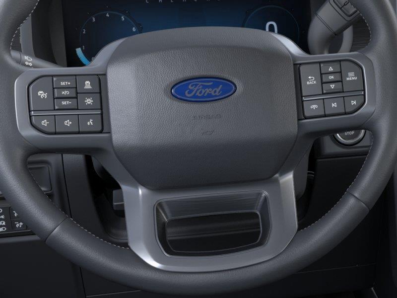 Vehicle photo 12