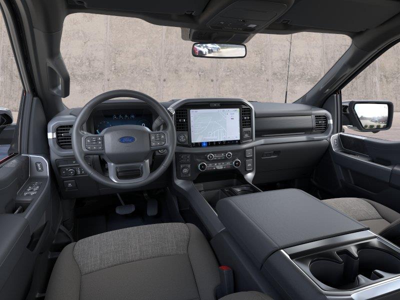 Vehicle photo 9