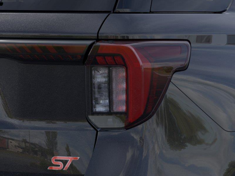 Vehicle photo 21