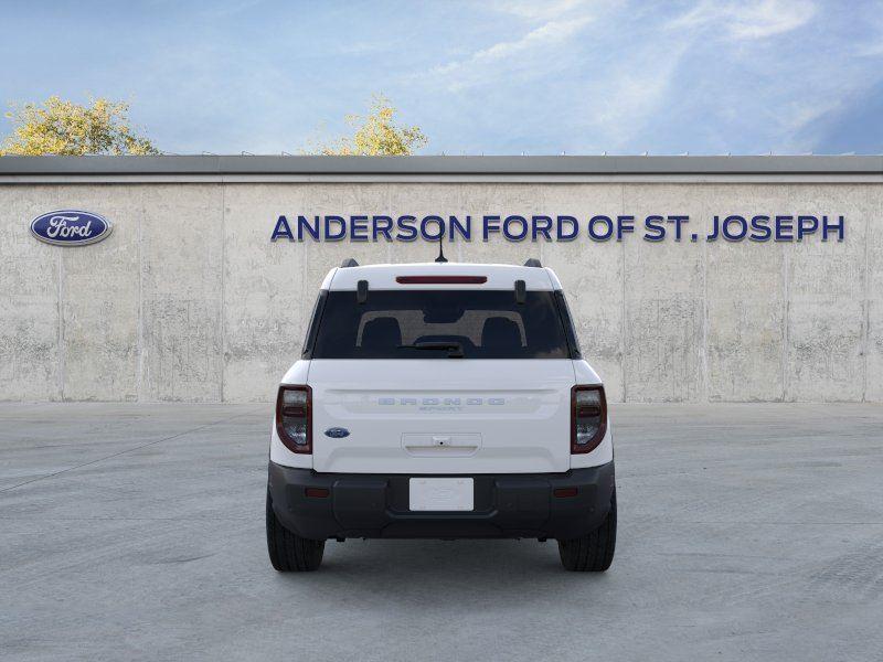 Vehicle photo 5