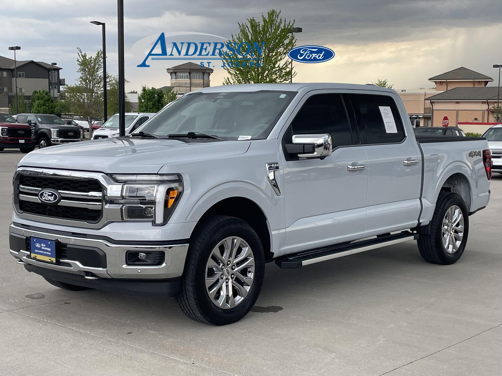 2025 Ford F-150 Lariat SuperCrew 4WD