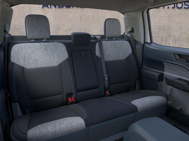Vehicle photo 11