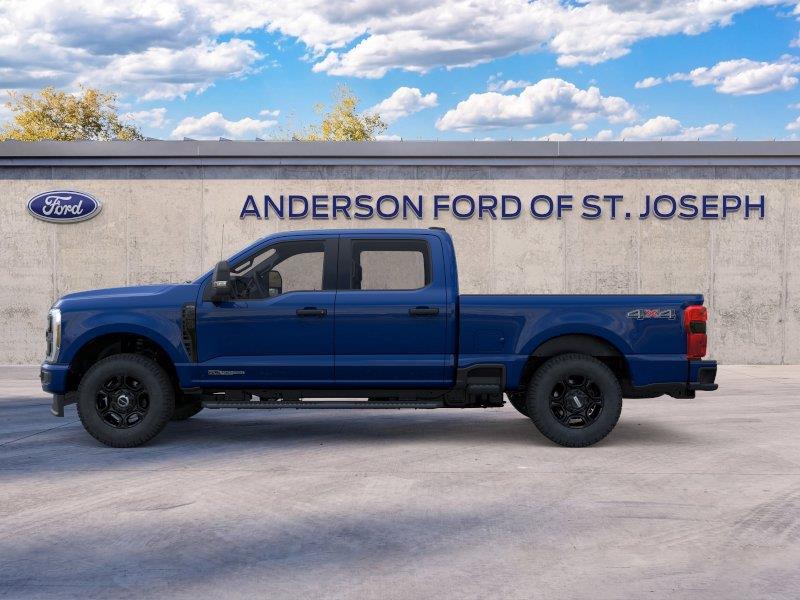 Vehicle photo 3