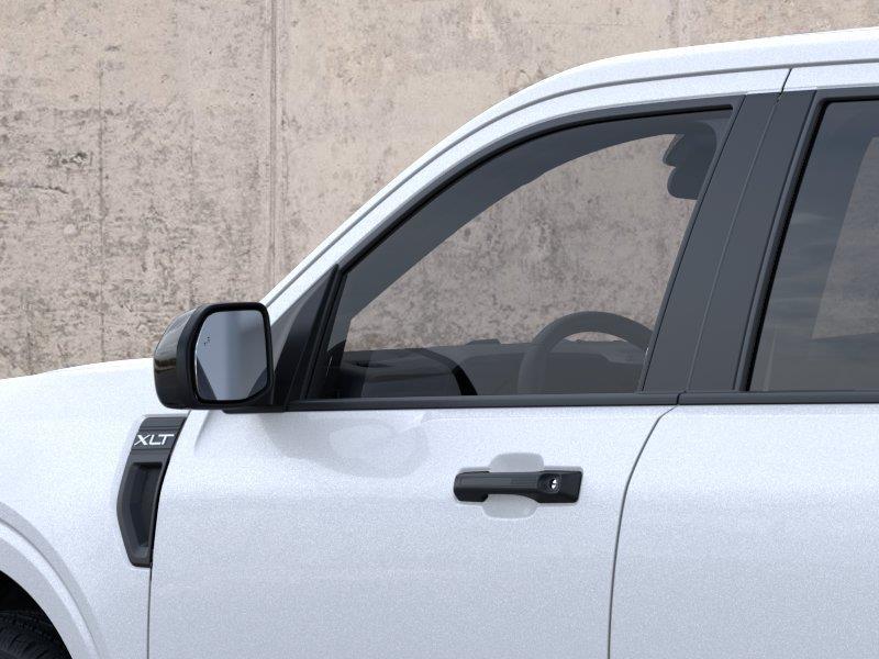 Vehicle photo 21