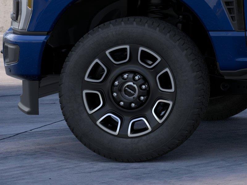 Vehicle photo 19