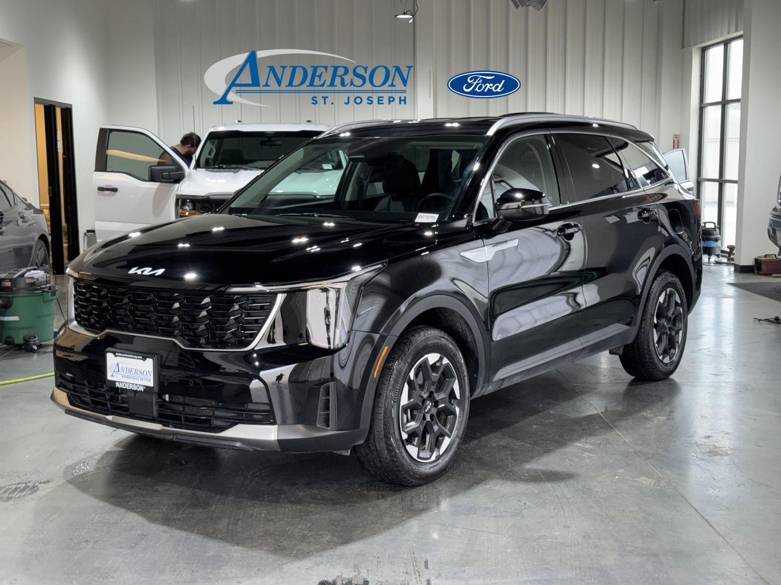 Used 2025 Kia Sorento for sale in St. Joseph MO
