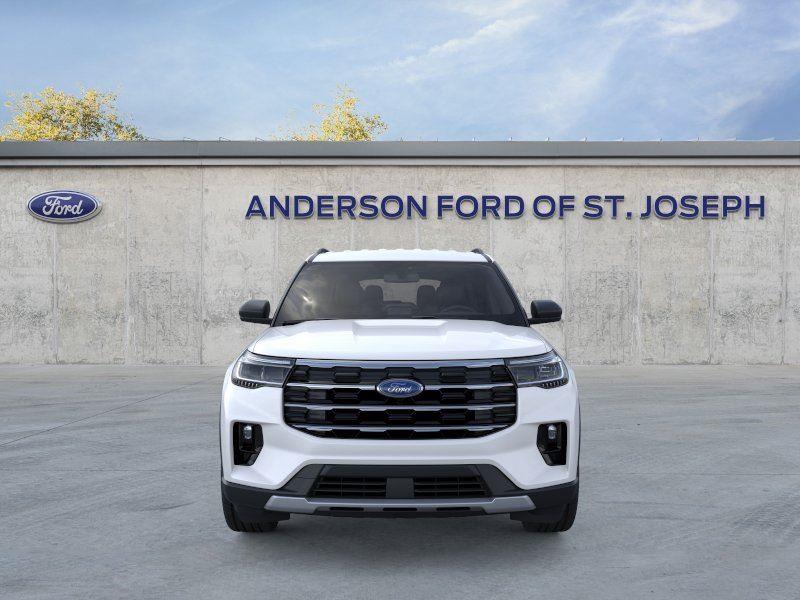 Vehicle photo 6