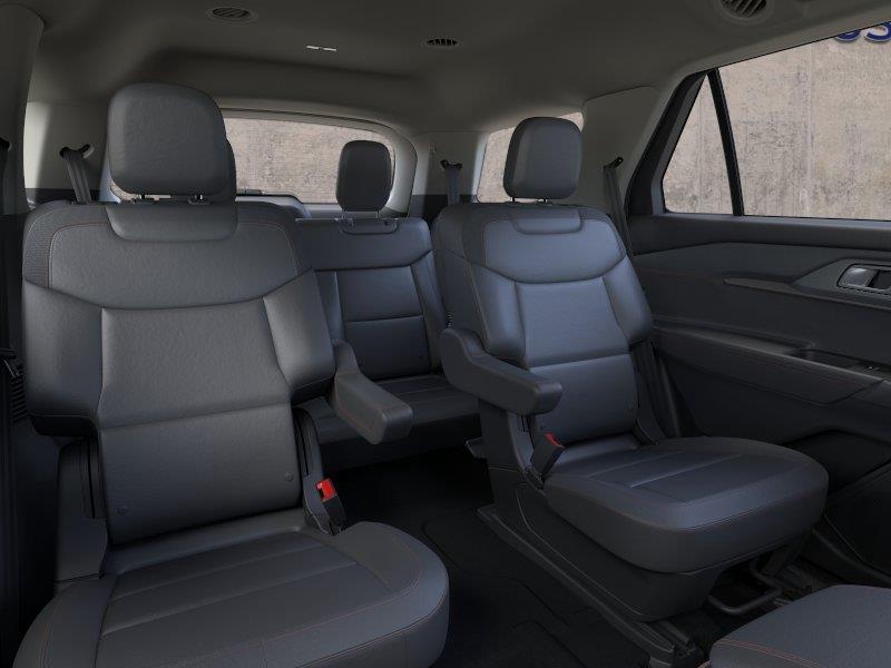 Vehicle photo 11