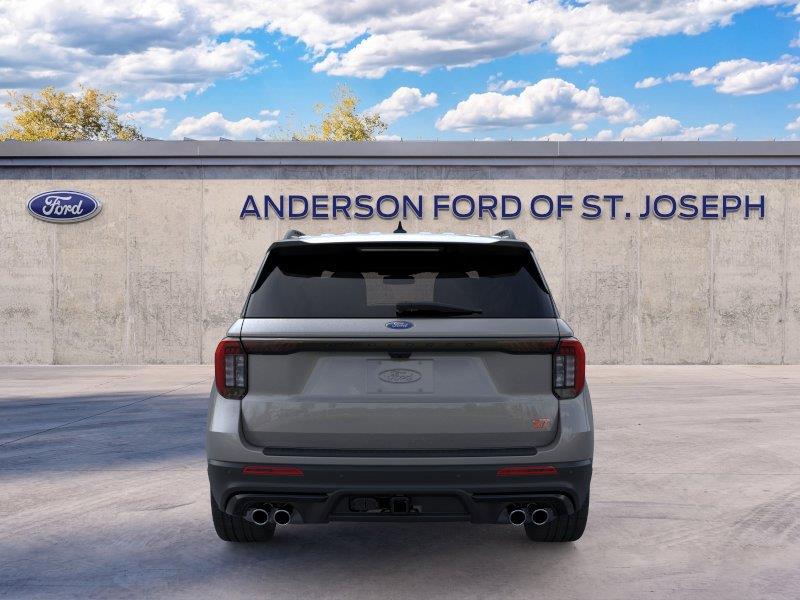 Vehicle photo 5
