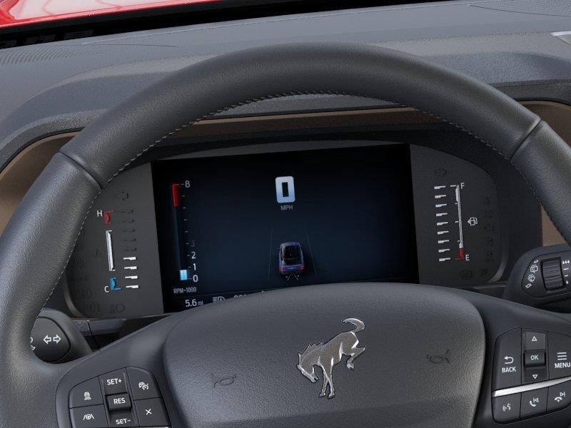 Vehicle photo 13