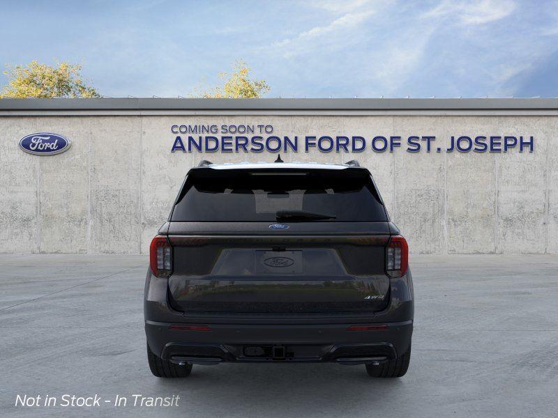 Vehicle photo 5