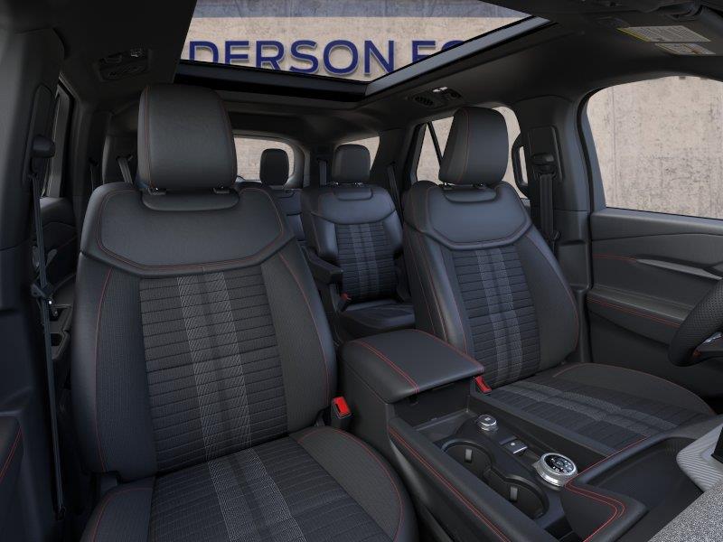 Vehicle photo 10