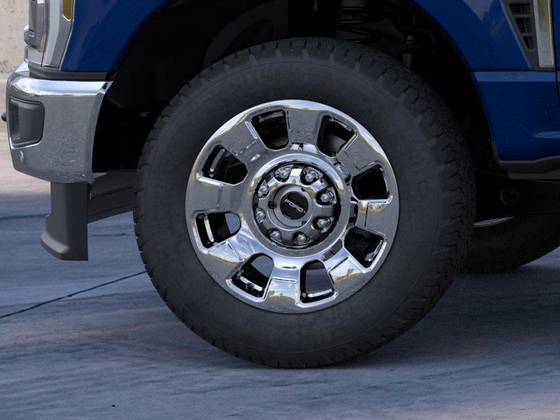 Vehicle photo 19