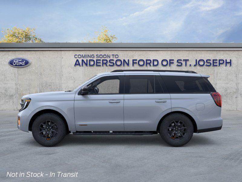 Vehicle photo 3