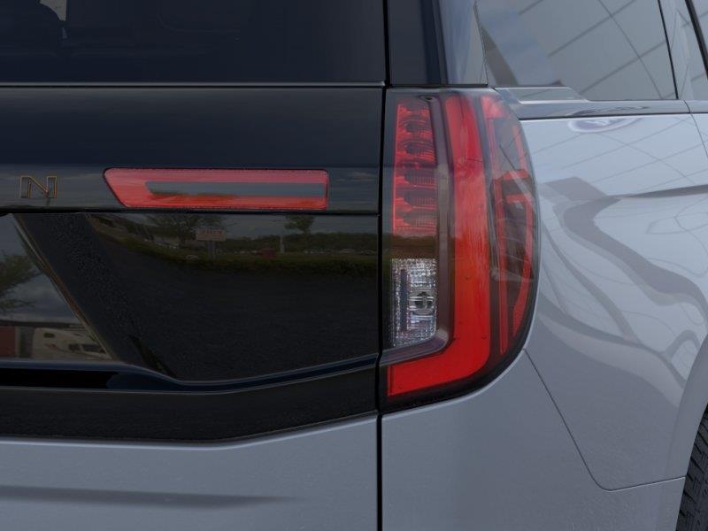 Vehicle photo 21