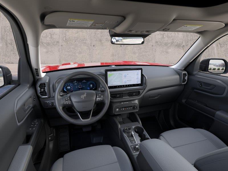Vehicle photo 9