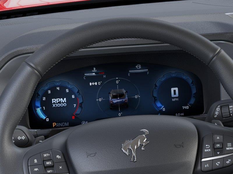 Vehicle photo 13