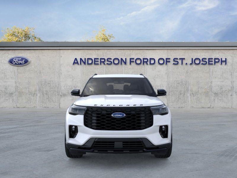 Vehicle photo 6