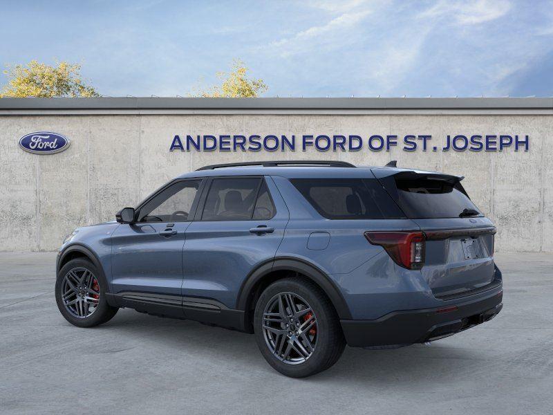 Vehicle photo 4