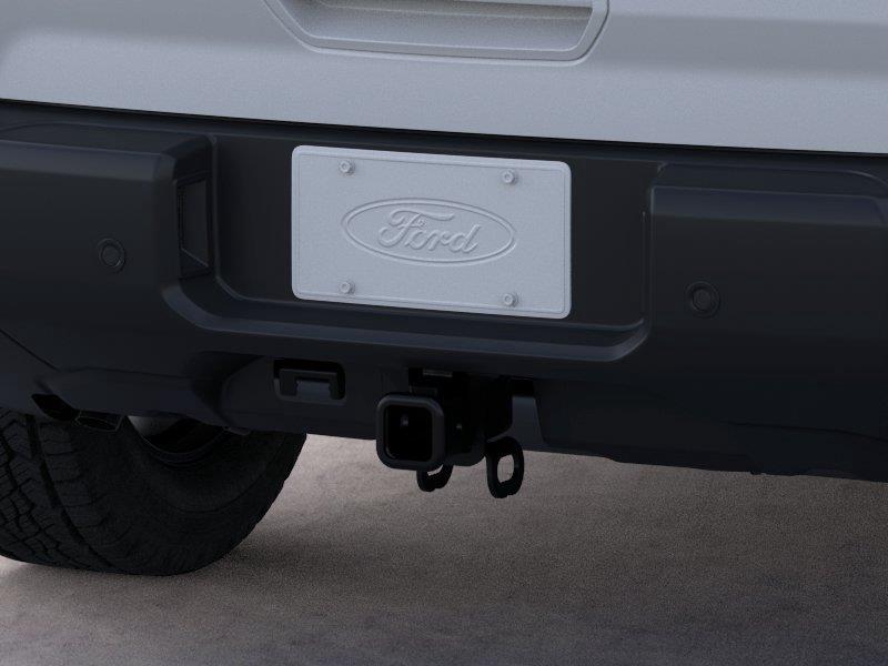 Vehicle photo 23