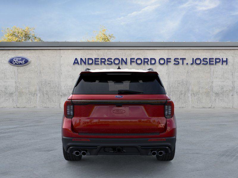 Vehicle photo 5