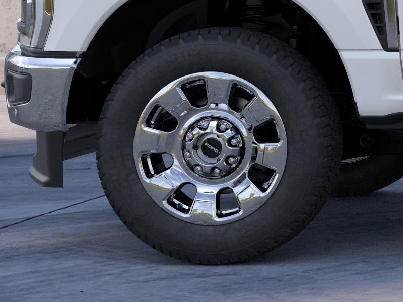 Vehicle photo 19