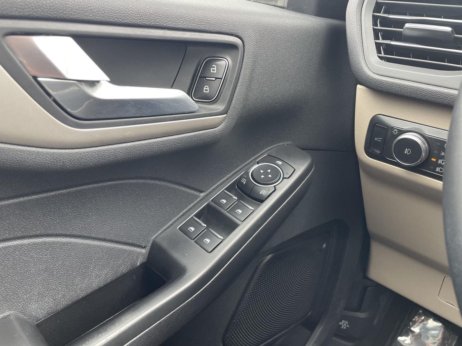 Pre-Owned 2022 Ford Escape for sale in St. Joseph MO