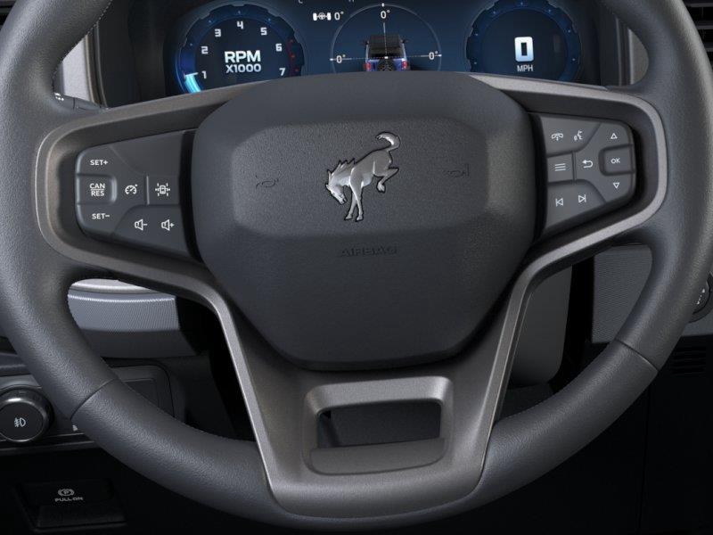 Vehicle photo 14