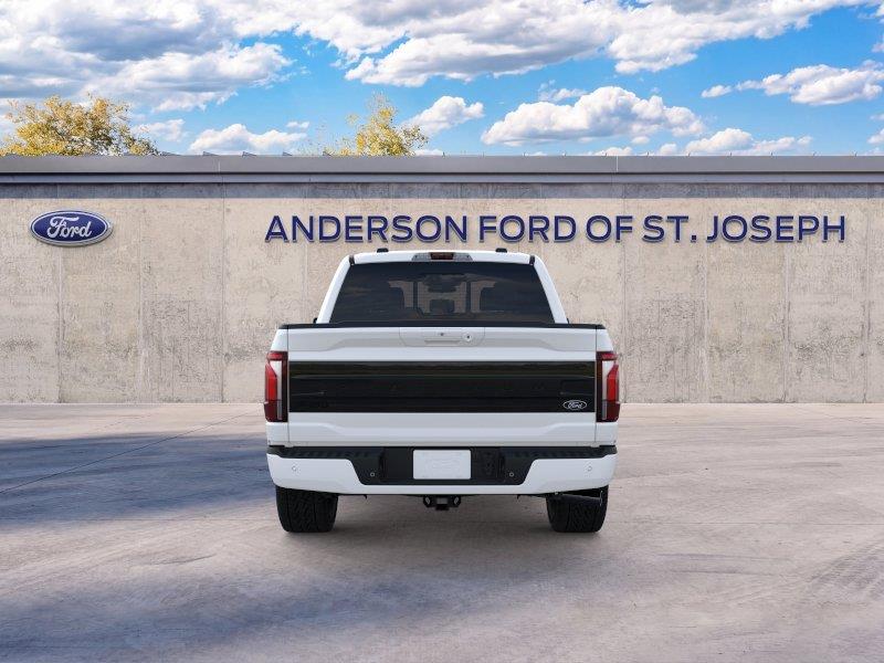 Vehicle photo 5