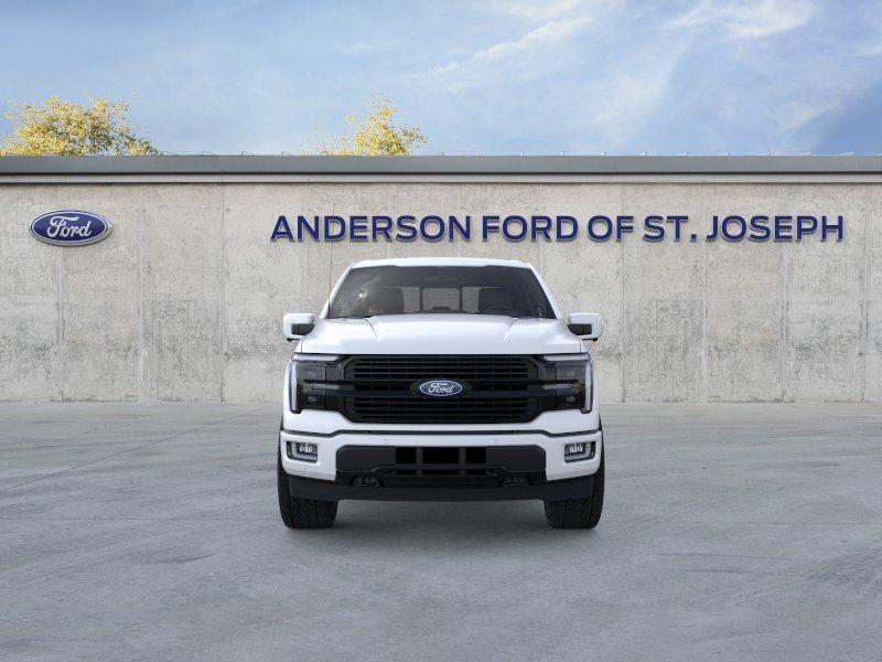 Vehicle photo 6