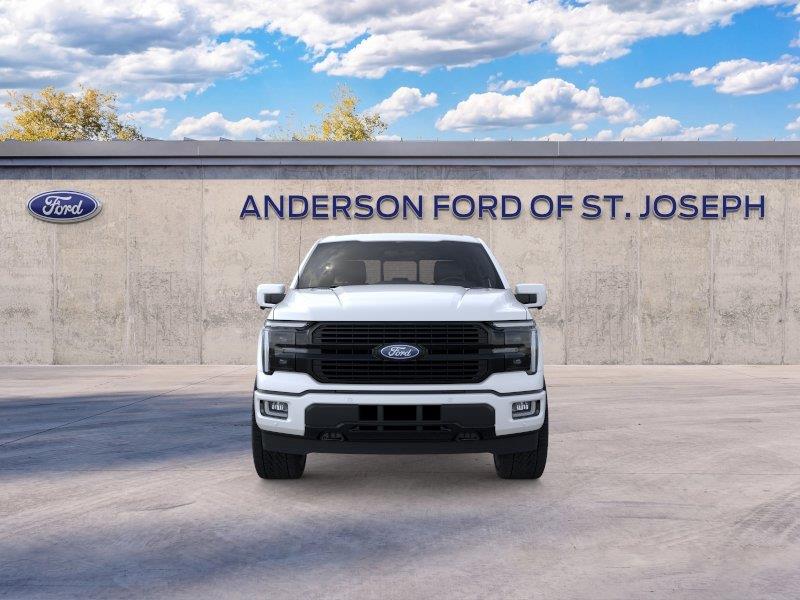 Vehicle photo 6
