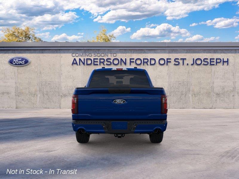 Vehicle photo 5