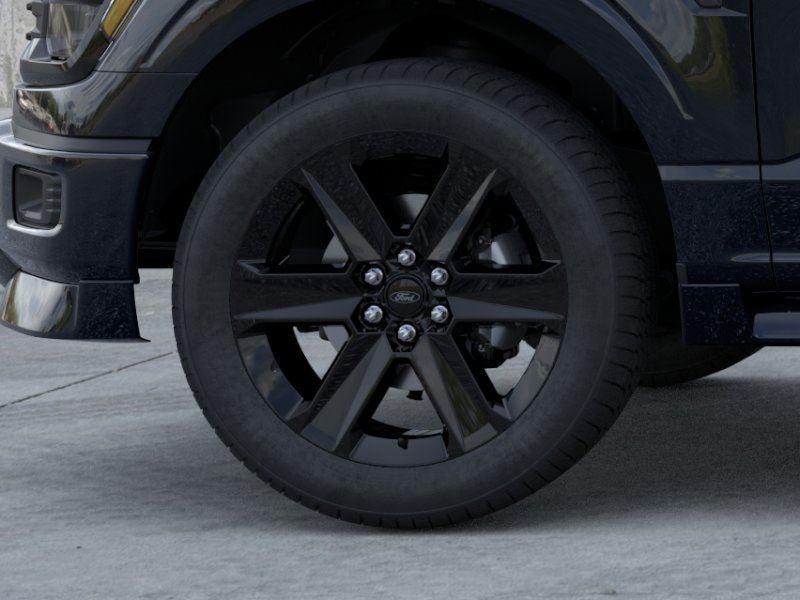 Vehicle photo 19