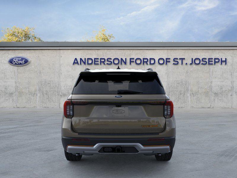 Vehicle photo 5