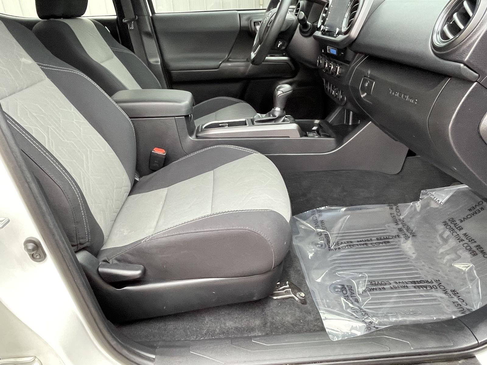 Used 2022 Toyota Tacoma 4WD for sale in St. Joseph MO