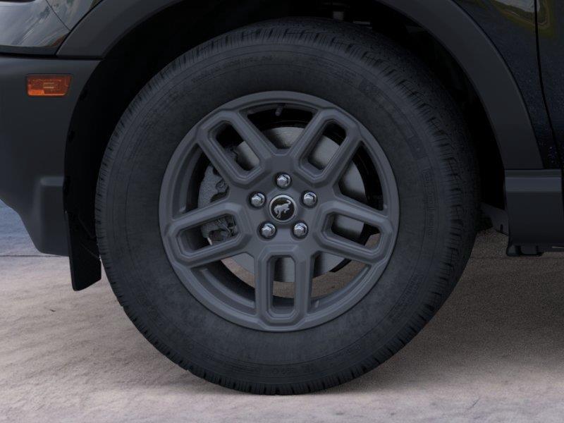 Vehicle photo 19