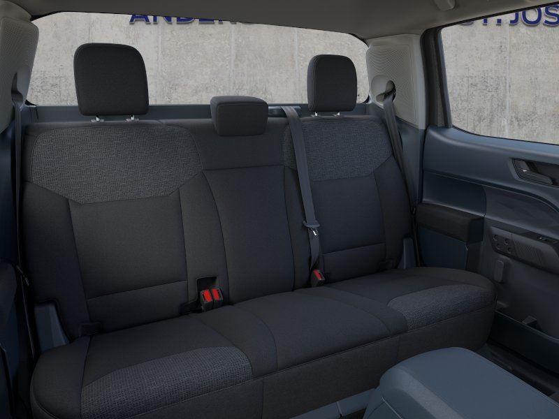 Vehicle photo 11