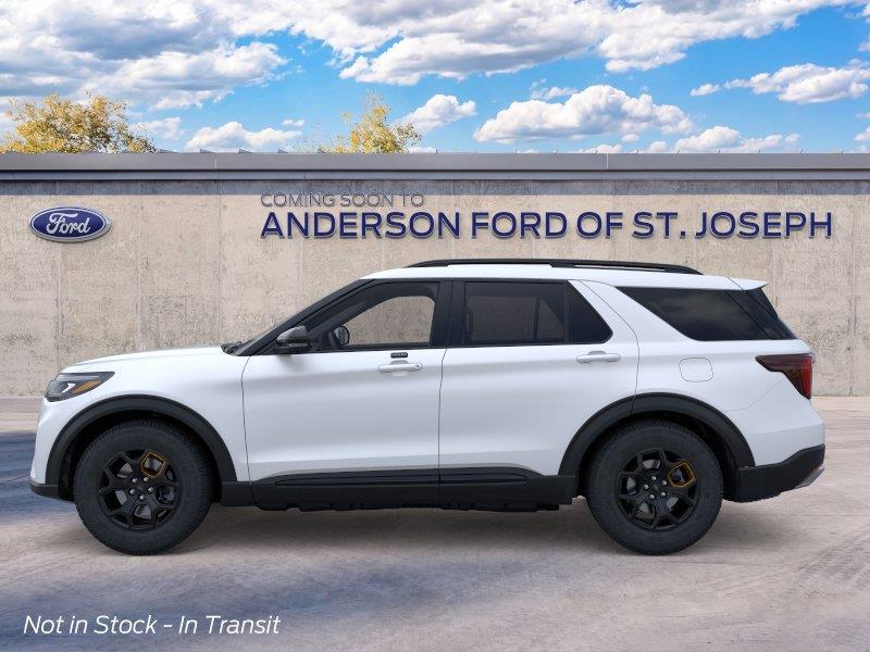 Vehicle photo 3