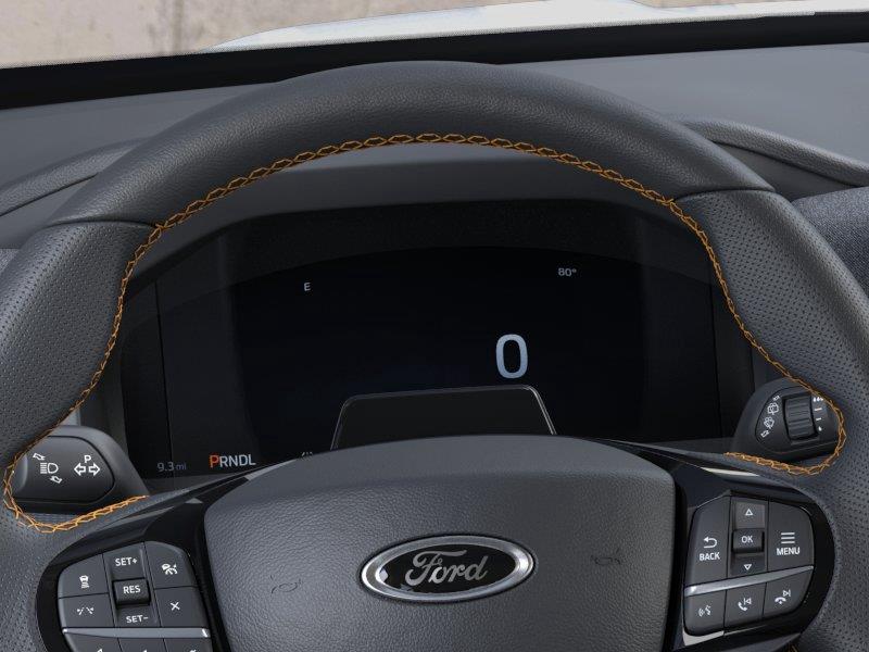 Vehicle photo 13