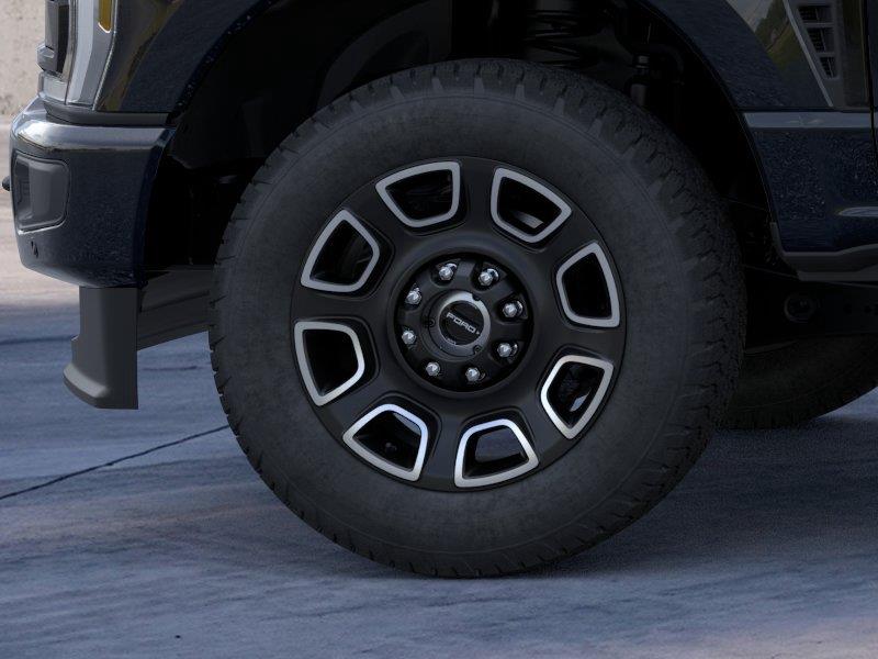 Vehicle photo 19