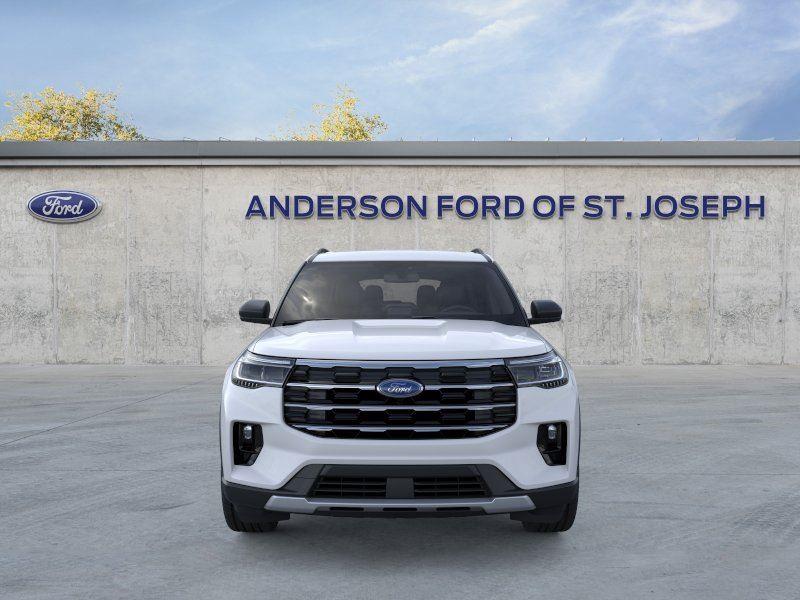 Vehicle photo 6