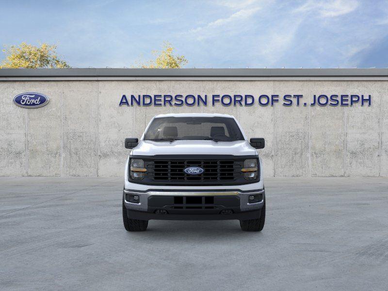 Vehicle photo 6