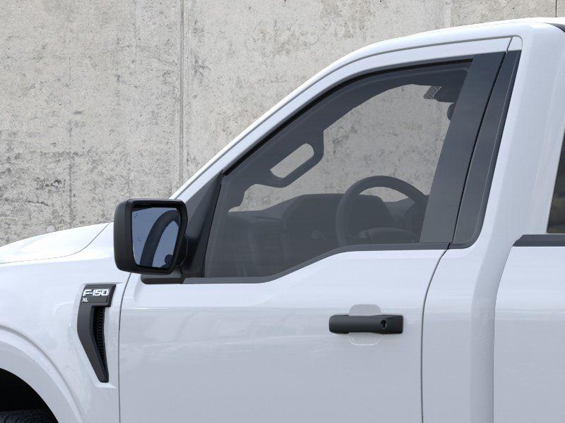 Vehicle photo 20