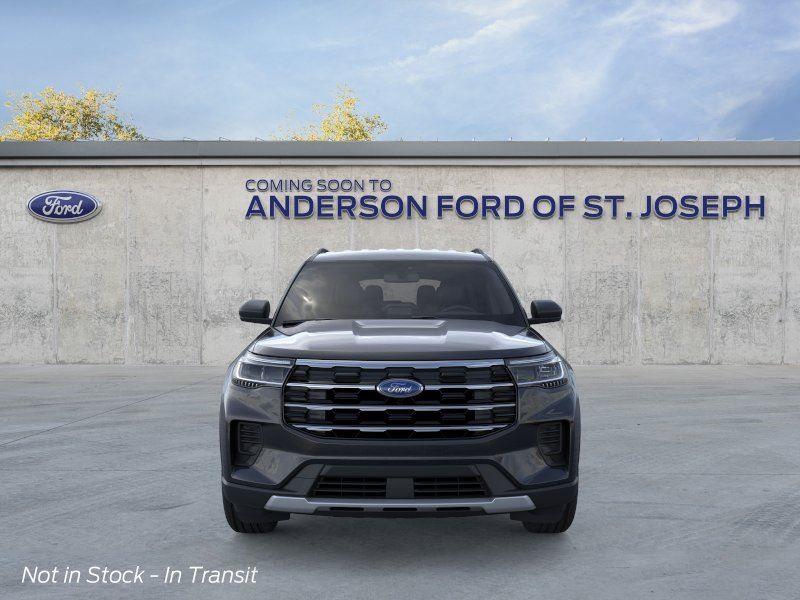 Vehicle photo 6