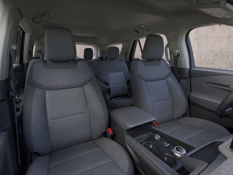 Vehicle photo 10