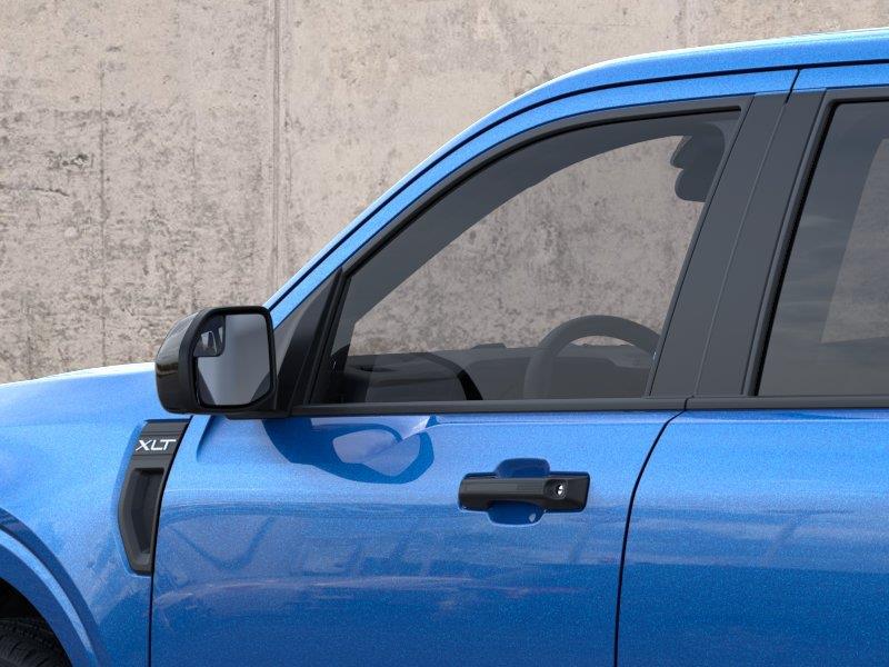 Vehicle photo 21