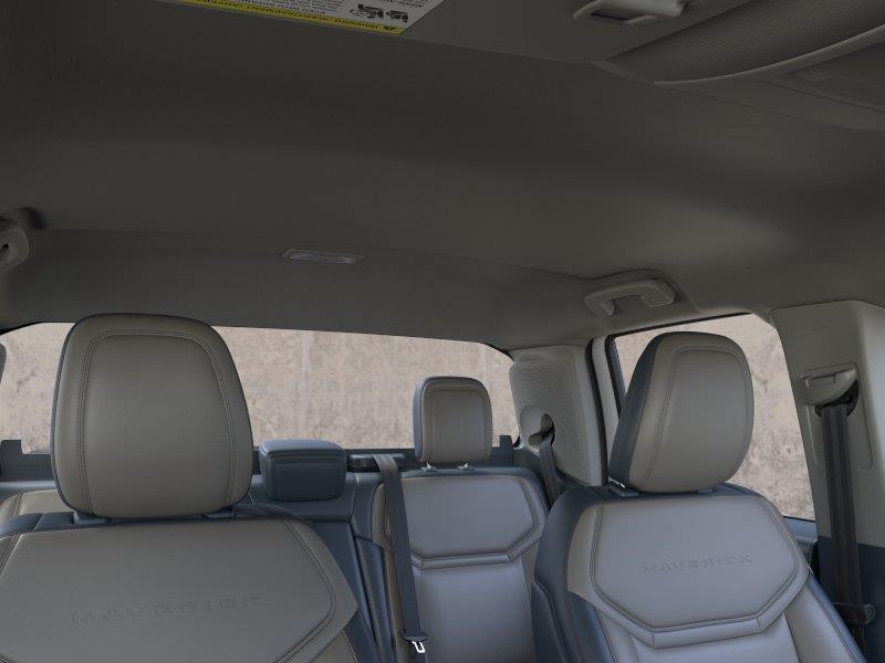 Vehicle photo 12