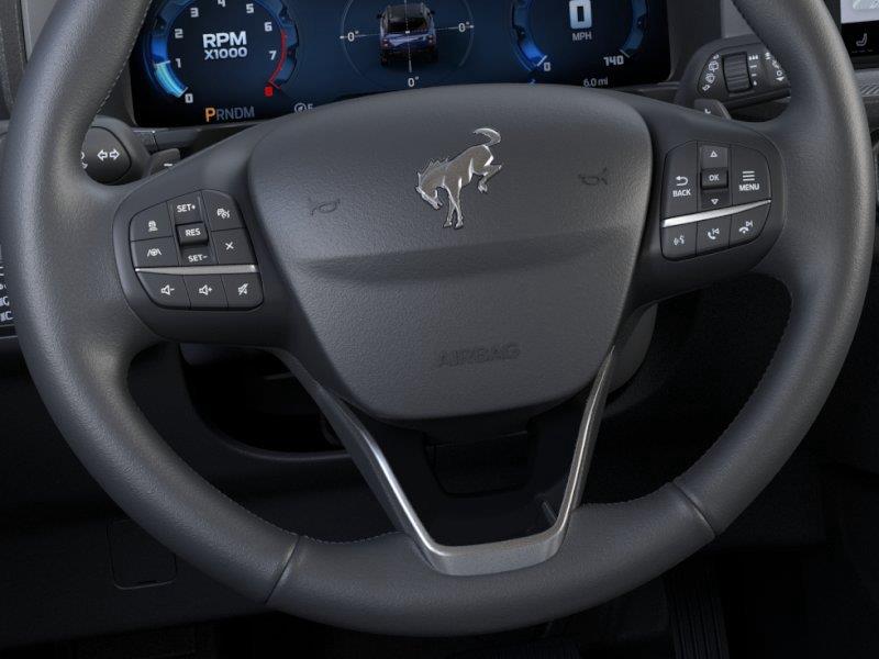Vehicle photo 12