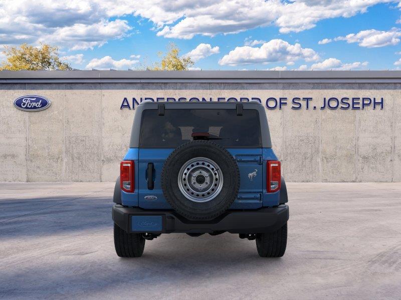 Vehicle photo 5