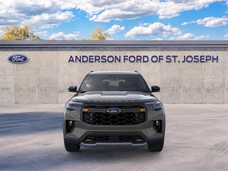 Vehicle photo 6
